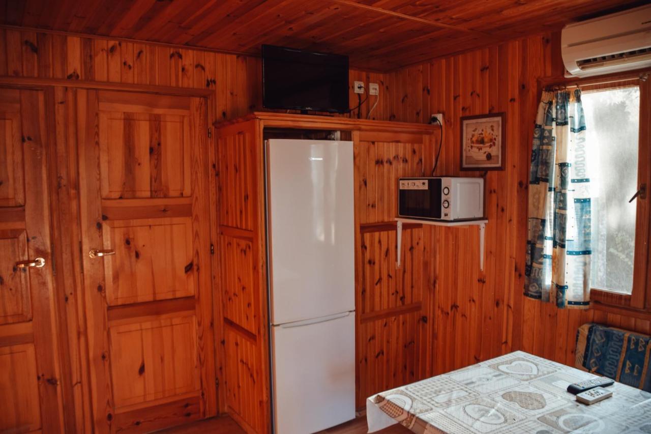 Camping La Aldea El Rocio Bagian luar foto