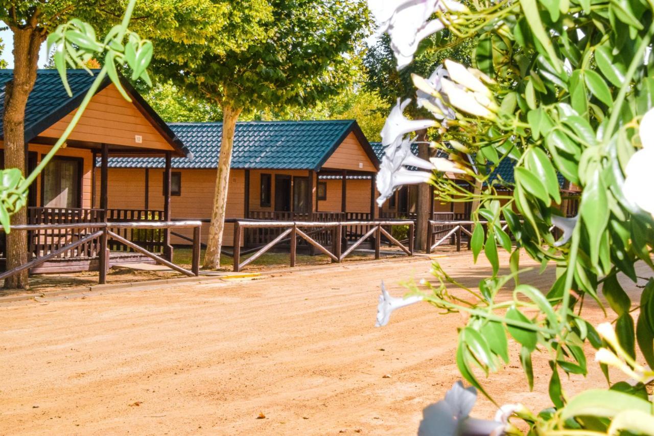 Camping La Aldea El Rocio Bagian luar foto