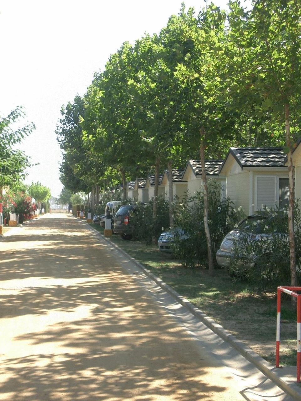 Camping La Aldea El Rocio Bagian luar foto