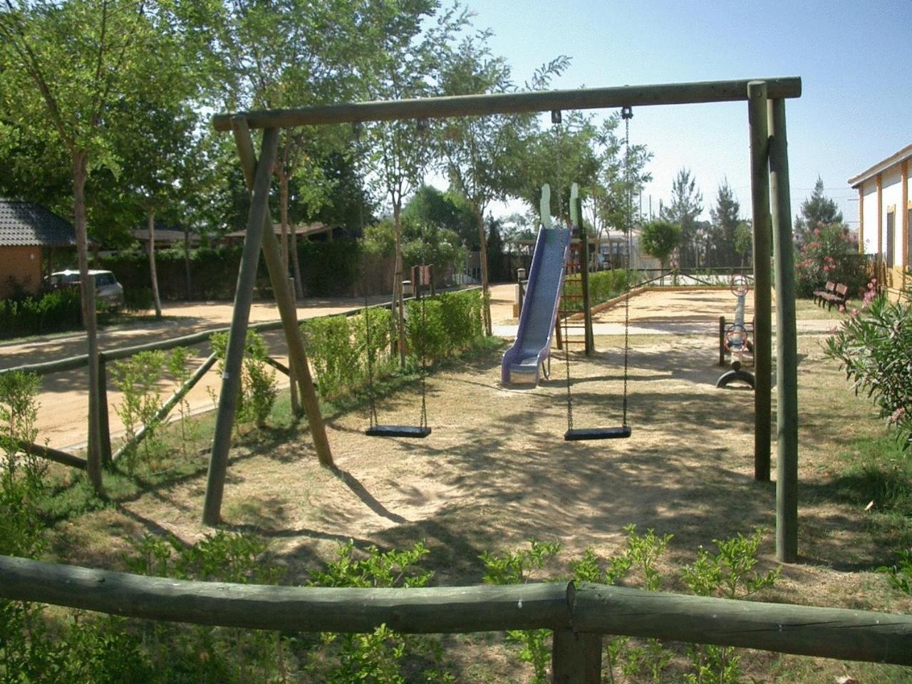 Camping La Aldea El Rocio Bagian luar foto