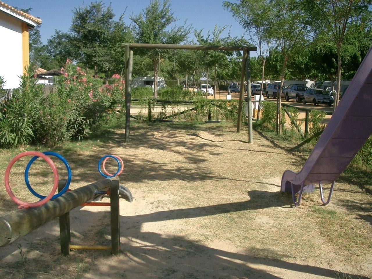 Camping La Aldea El Rocio Bagian luar foto